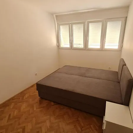 Appartement New Cute Apartman Ante